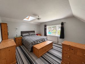 Bedroom- click for photo gallery